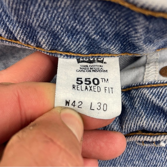 Vintage Levi’s 550 Relaxed Fit Tapered Leg Jeans Men’s Size 42x30 - Picture 4 of 5